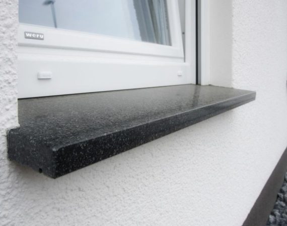 parapety-kamienne-trwalosc-i-elegancja-w-twoim-domu